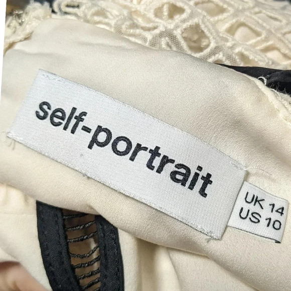 Self Portrait Contrast Eyelet Peplum Tank - Picture 9 of 9